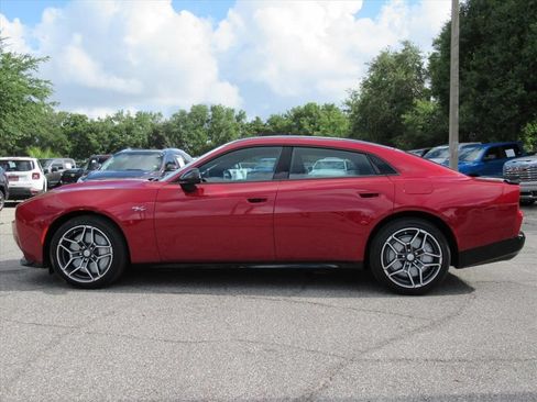 New 2026 Dodge Charger R/T AWD/4WD image 4