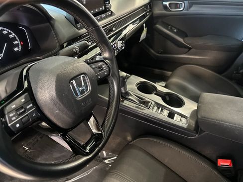Used 2024 Honda Civic Sport image 12