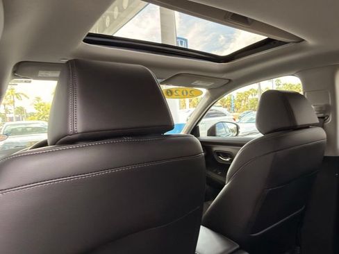 Used 2026 Honda HR-V EX-L image 8