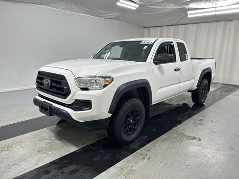 Used 2021 Toyota Tacoma SR w/ SX Package AWD/4WD image 5