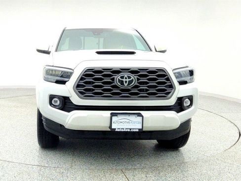 Used 2022 Toyota Tacoma TRD Sport w/ TRD Premium Sport Package image 2