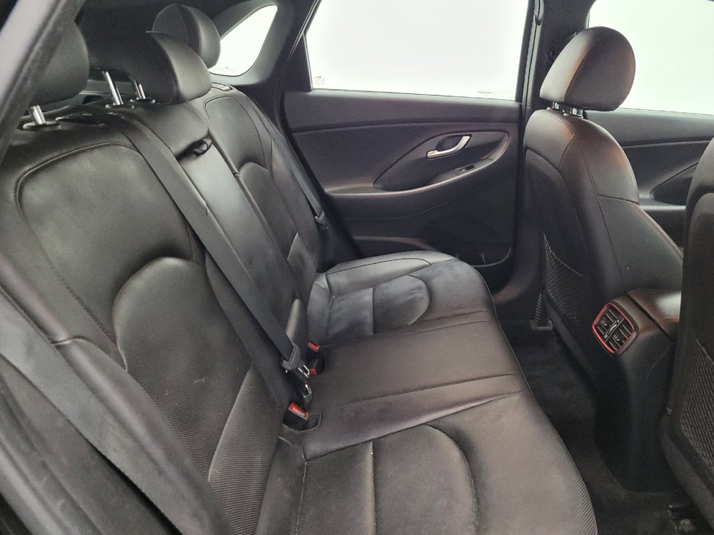 Used 2018 Hyundai Elantra GT Sport w/ Sport Tech Package 04 FWD image 19