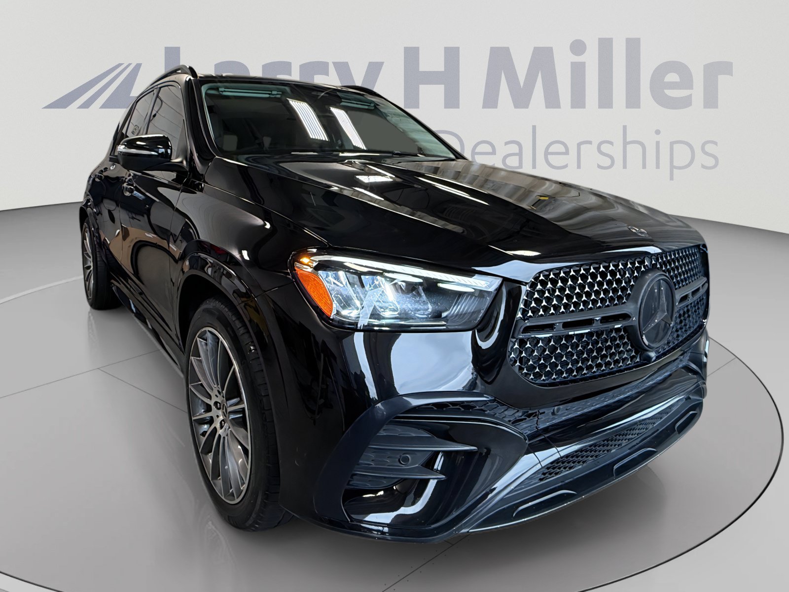 Used 2024 Mercedes-Benz GLE 350 4MATIC image 7