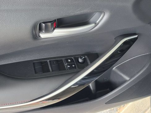 Used 2024 Toyota Corolla XSE FWD image 23