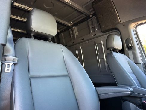 Used 2024 Mercedes-Benz Sprinter 144 Cargo image 9