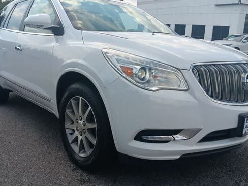 Used 2017 Buick Enclave Leather FWD image 7