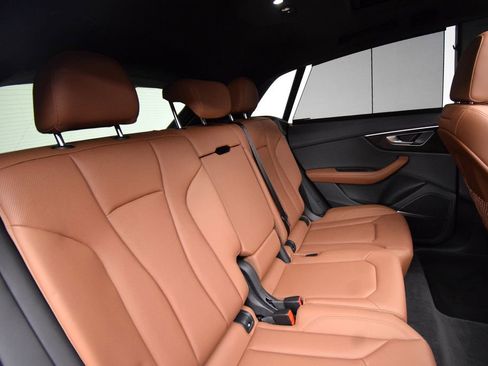 Used 2023 Audi Q8 Premium Plus w/ Premium Plus Package AWD/4WD image 24