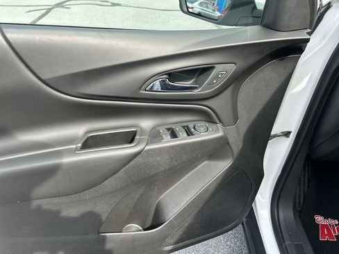 Used 2019 Chevrolet Equinox LT image 20