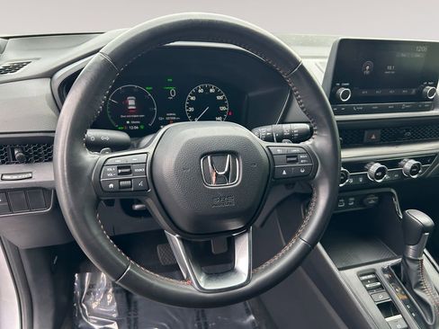 Certified 2025 Honda CR-V Sport image 12