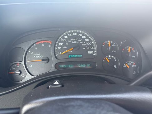 Used 2005 Chevrolet Silverado 2500 LS w/ Heavy-Duty Power Package image 13