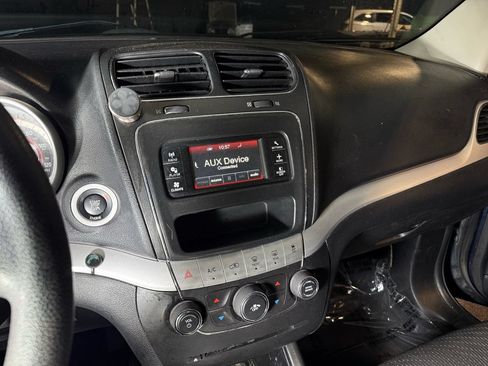Used 2015 Dodge Journey SXT w/ Flexible Seating Group FWD image 15