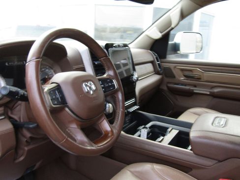 Used 2019 RAM 1500 Limited image 21
