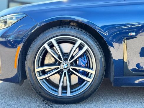 Used 2022 BMW 750i xDrive w/ M Sport Package image 10