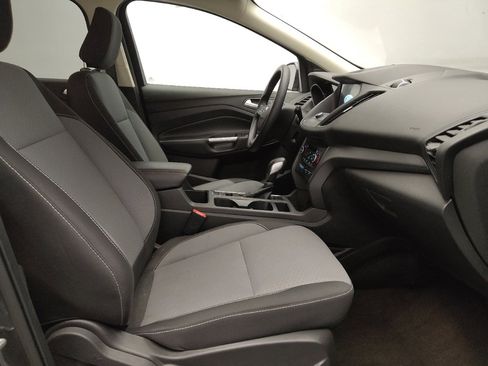 Used 2019 Ford Escape SE image 21