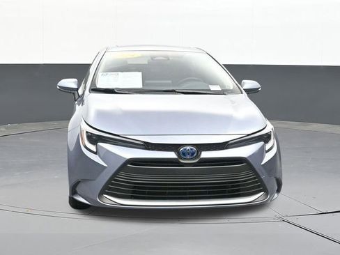 Used 2024 Toyota Corolla XLE image 23