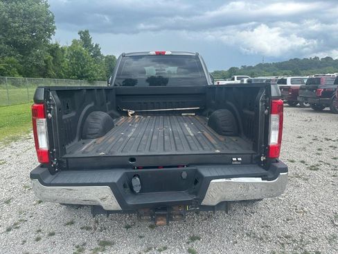 Used 2017 Ford F350 XL w/ Power Equipment Group AWD/4WD image 6