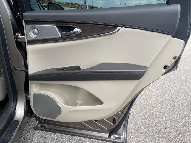 Used 2019 Lincoln Nautilus Reserve w/ Ultimate Package FWD image 15