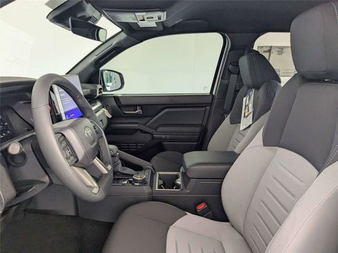 New 2026 Toyota Tacoma TRD Off-Road AWD/4WD image 9