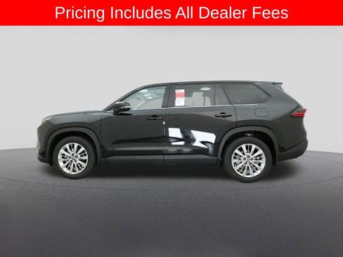 New 2026 Toyota Grand Highlander AWD image 19