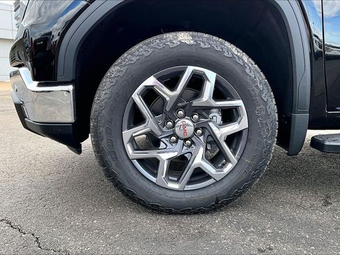 New 2026 GMC Sierra 1500 SLT w/ SLT Premium Plus Package AWD/4WD image 12