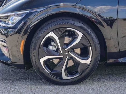 Certified 2023 Kia EV6 GT-Line w/ GT-Line Suede Seat Package AWD/4WD image 9