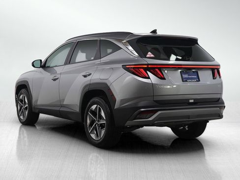 Certified 2025 Hyundai Tucson SEL image 3