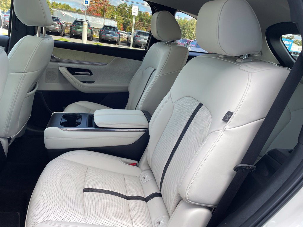 Used 2024 MAZDA CX-90 3.3 Turbo S w/ Premium Plus AWD/4WD image 16