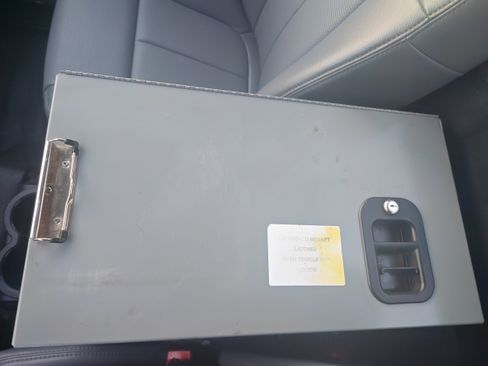 Used 2015 Ford F250 XL w/ XL Value Package image 16