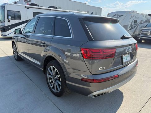 Used 2019 Audi Q7 3.0T Premium Plus w/ Premium Plus Package AWD/4WD image 6