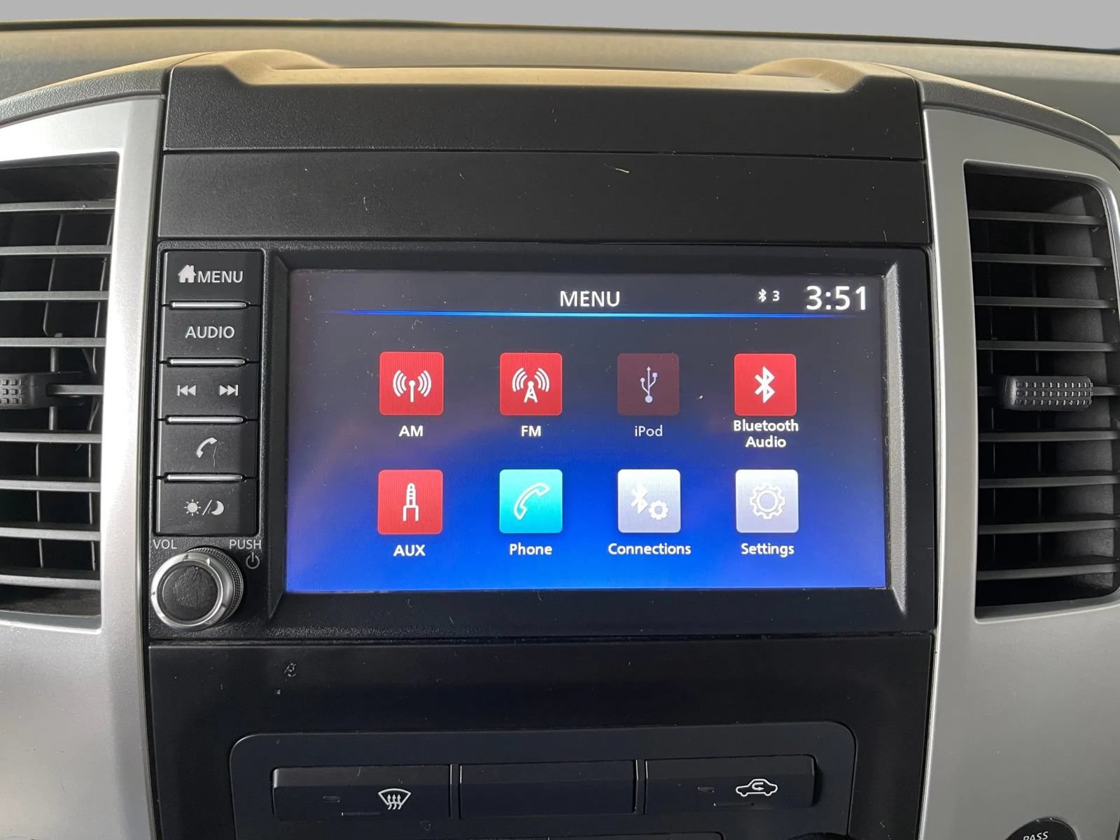 Used 2019 Nissan Frontier SV AWD/4WD image 32