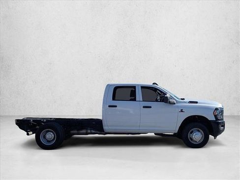 Used 2023 RAM 3500 Tradesman image 4