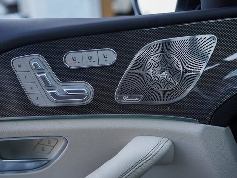 Used 2023 Mercedes-Benz GLE 450 4MATIC w/ AMG Line Exterior image 36