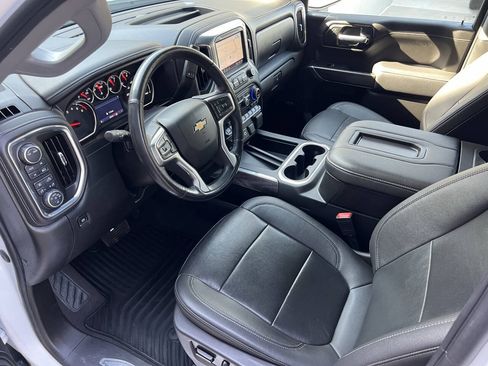 Used 2021 Chevrolet Silverado 1500 LTZ w/ LTZ Convenience Package II AWD/4WD image 15