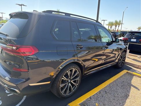 Used 2021 BMW X7 M50i w/ Executive Package AWD/4WD image 2