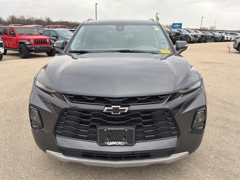 Used 2022 Chevrolet Blazer LT w/ LPO, Black Accent Package image 9