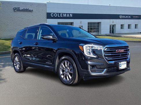Certified 2022 GMC Terrain SLT w/ Infotainment Package II image 1