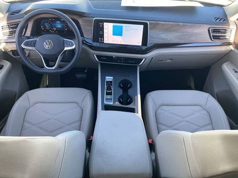 New 2026 Volkswagen Atlas SE image 11