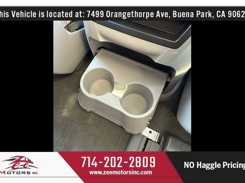 Used 2017 Toyota Sienna LE FWD image 25