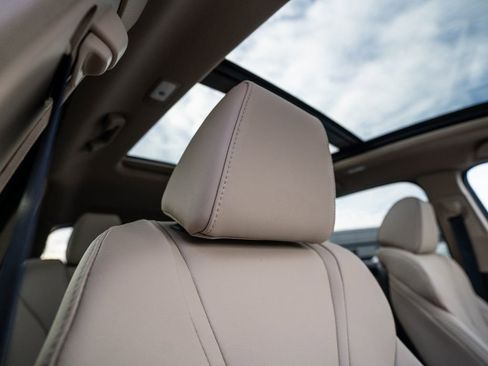 Certified 2025 Acura MDX SH-AWD image 19