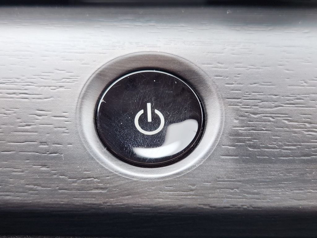 Certified 2024 Nissan Ariya AWD image 18