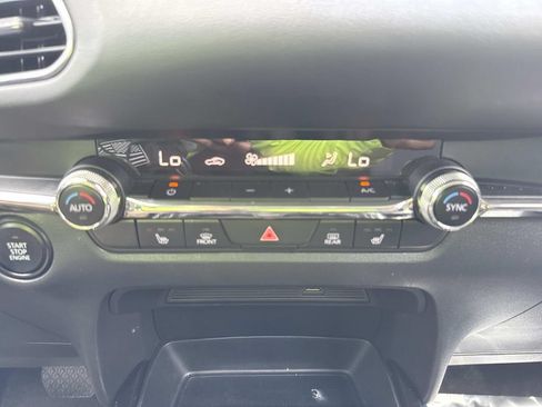 Used 2021 MAZDA CX-30 FWD 2.5 S w/ Preferred Package image 32