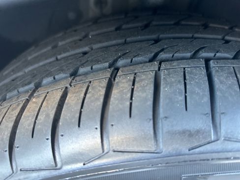 Used 2024 Honda Accord EX image 11