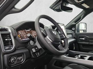 New 2026 RAM 3500 Laramie AWD/4WD video 3