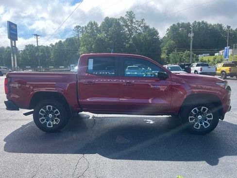 Used 2023 Chevrolet Colorado Z71 w/ Safety Package AWD/4WD image 3