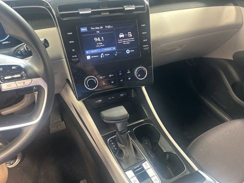 Used 2024 Hyundai Tucson SE FWD image 5