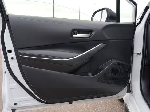 Used 2022 Toyota Corolla SE FWD image 14