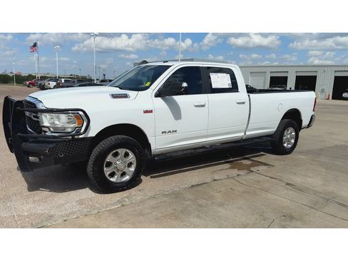 Used 2022 RAM 2500 Lone Star w/ Level A Equipment Group AWD/4WD image 4