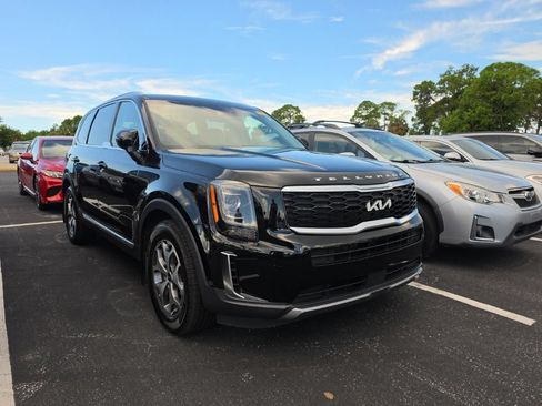 Used 2022 Kia Telluride EX FWD image 3