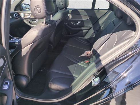 Used 2019 Mercedes-Benz C 300 4MATIC Sedan image 20