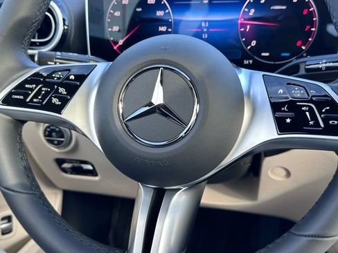 Used 2026 Mercedes-Benz C 300 4MATIC Sedan image 15